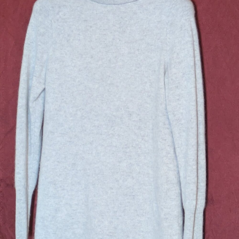 100% Cashmere Sweater